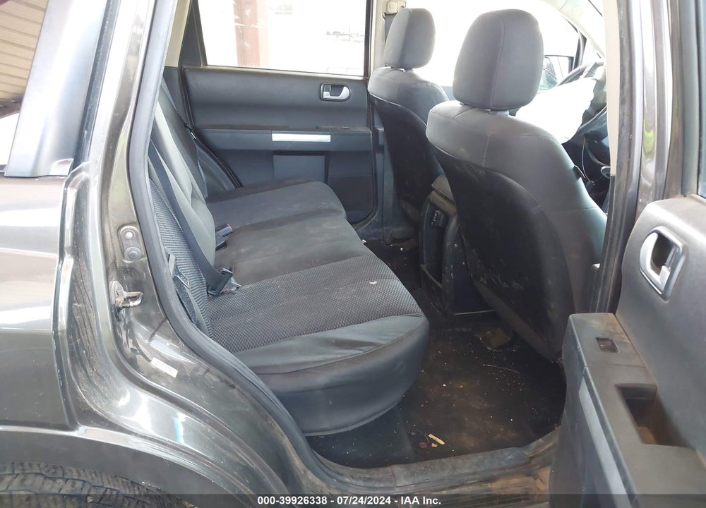 2011 MITSUBISHI ENDEAVOR VIN: 4A4JN2AS6BE030989
