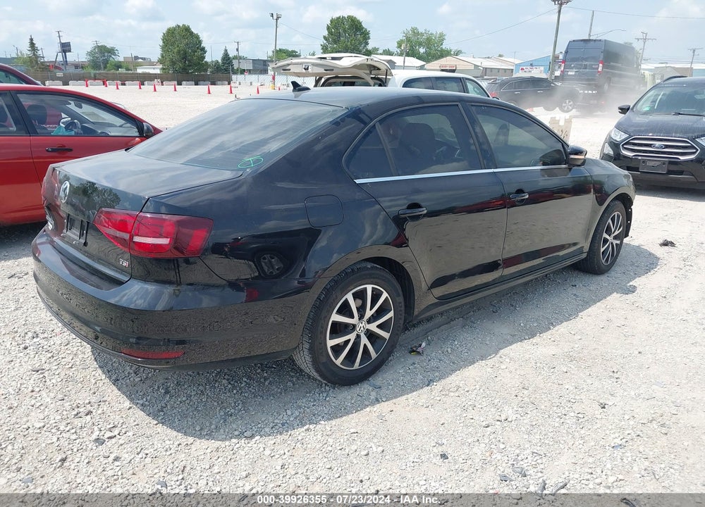 2017 VOLKSWAGEN JETTA 1.4T SE VIN: 3VWDB7AJ2HM225005