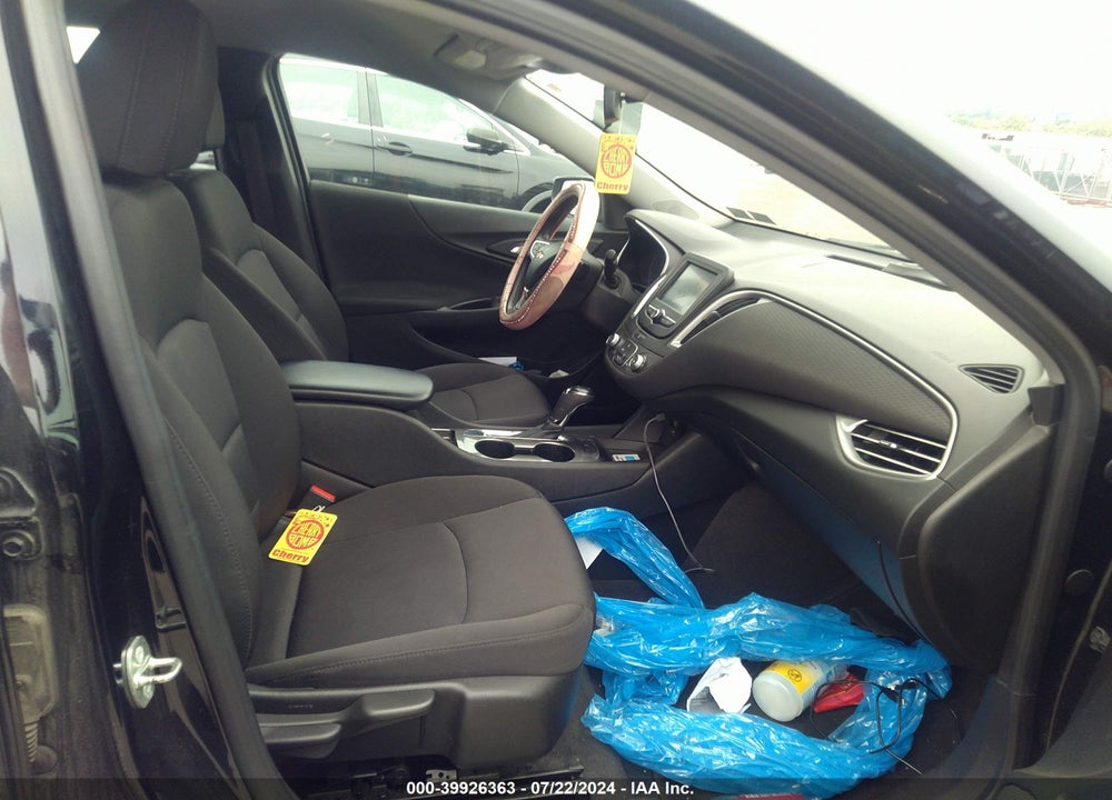 2018 CHEVROLET MALIBU 1FL VIN: 1G1ZC5ST5JF166735