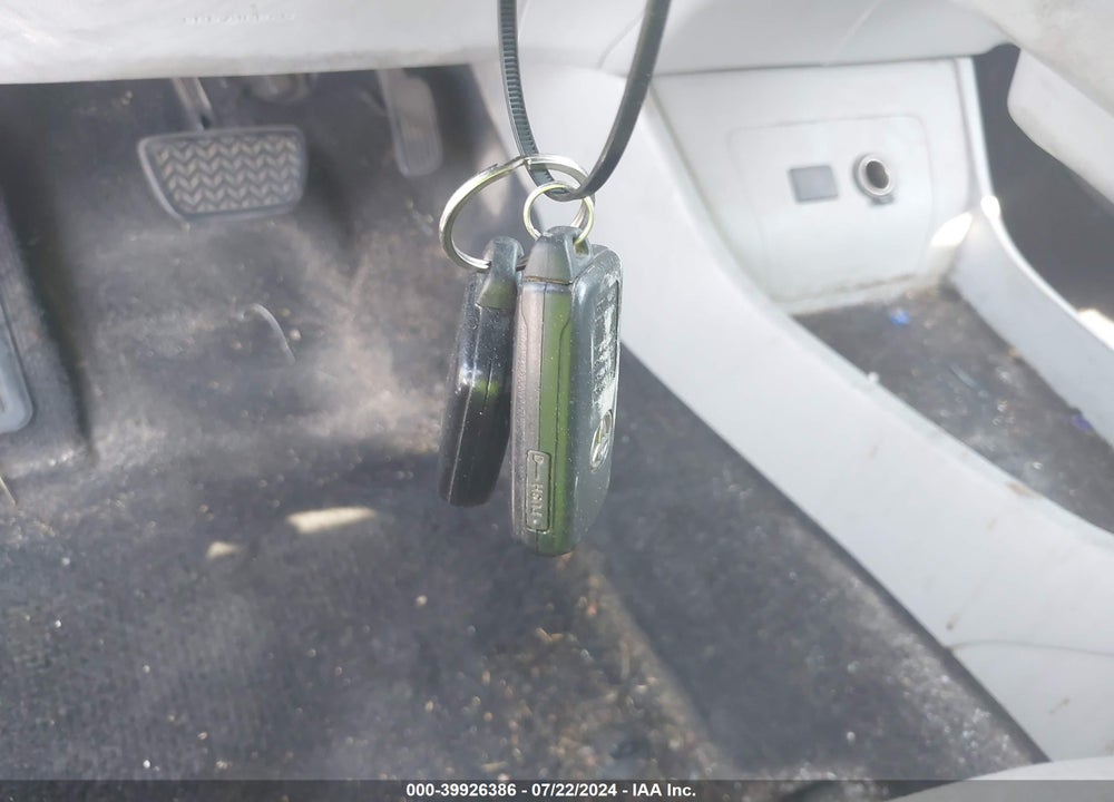 2014 TOYOTA PRIUS TWO VIN: JTDKN3DU0E1776199