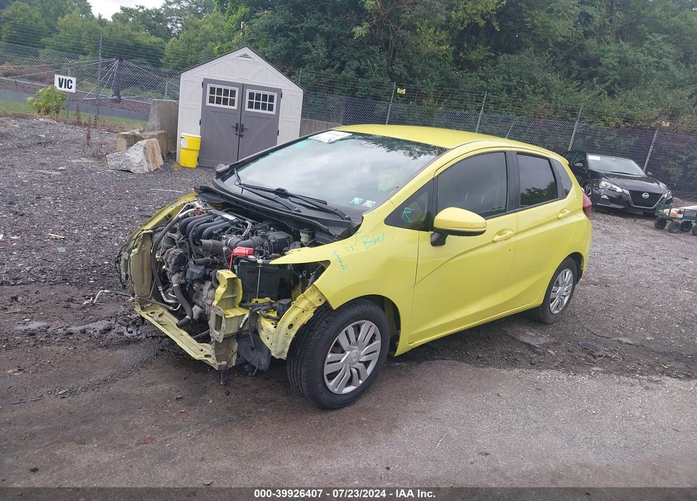 2015 HONDA FIT LX VIN: 3HGGK5H58FM785221