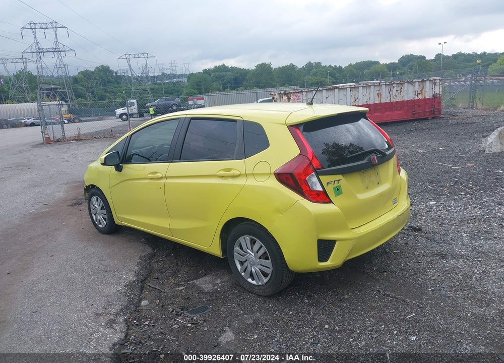 2015 HONDA FIT LX VIN: 3HGGK5H58FM785221