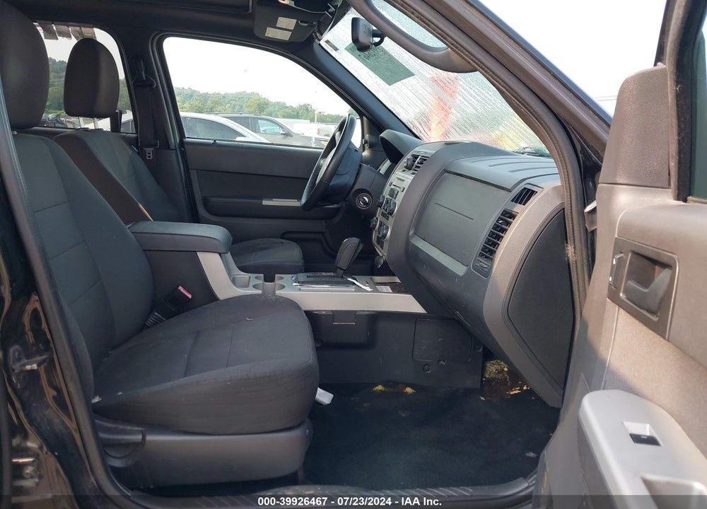 2012 FORD ESCAPE VIN: 1FMCU0DG8CKC43861