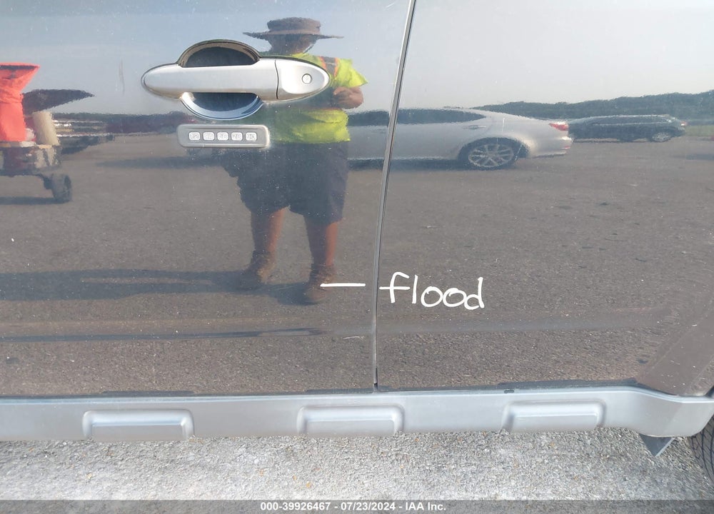 2012 FORD ESCAPE VIN: 1FMCU0DG8CKC43861