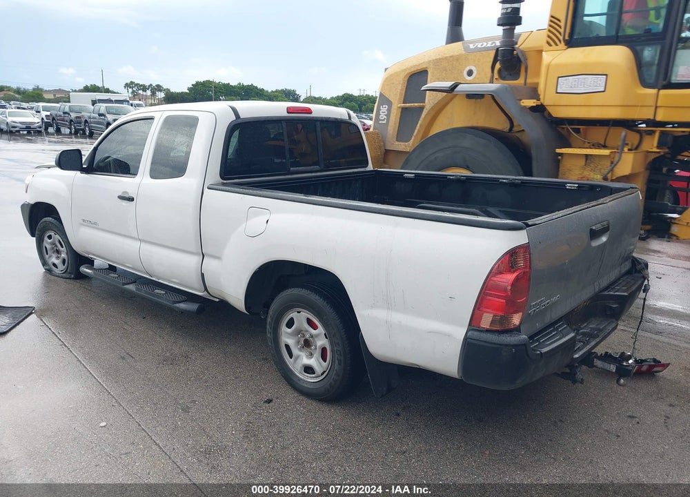 2015 TOYOTA TACOMA VIN: 5TFTX4CN0FX063834