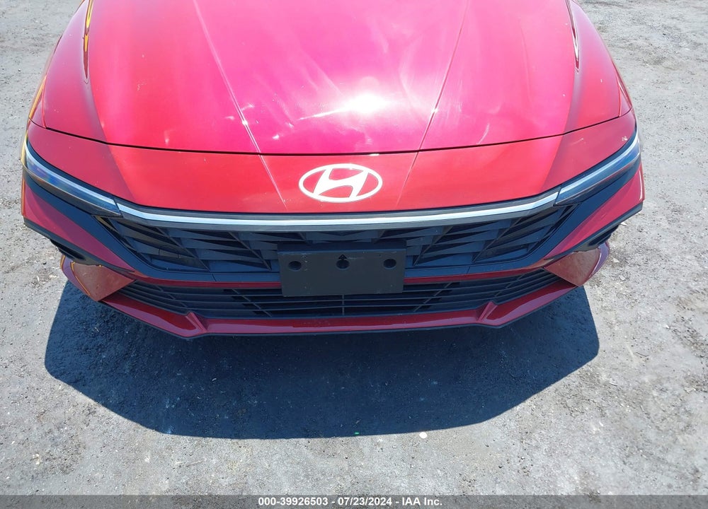 2024 HYUNDAI ELANTRA VIN: KMHLM4DG9RU698674