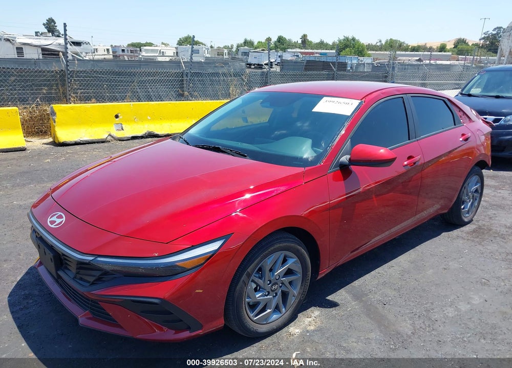 2024 HYUNDAI ELANTRA VIN: KMHLM4DG9RU698674