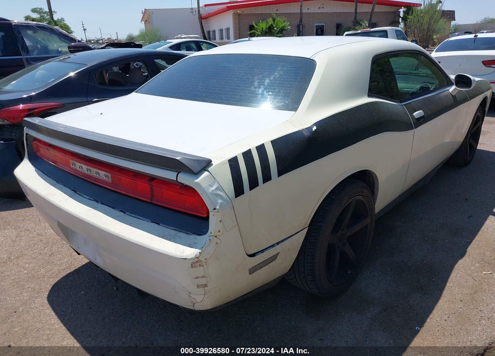 2013 DODGE CHALLENGER SXT VIN: 2C3CDYAG7DH500268