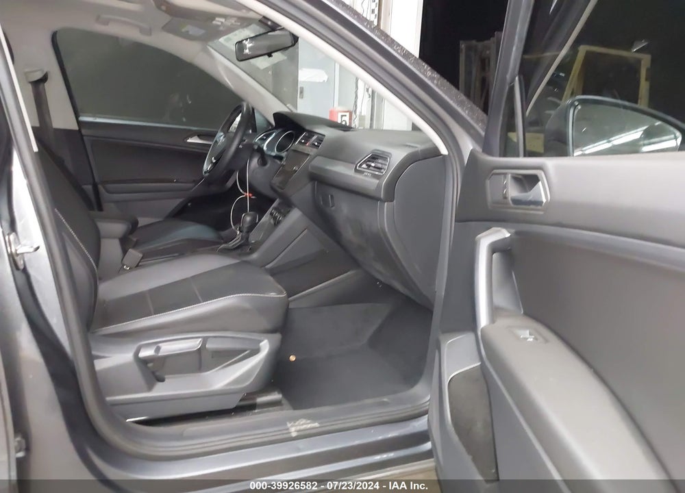 2021 VOLKSWAGEN TIGUAN 2.0T SE/2.0T SE R-LINE BLACK/2.0T SEL VIN: 3VV3B7AX0MM064586