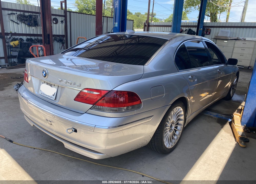 2007 BMW 750LI VIN: WBAHN83507DT71296