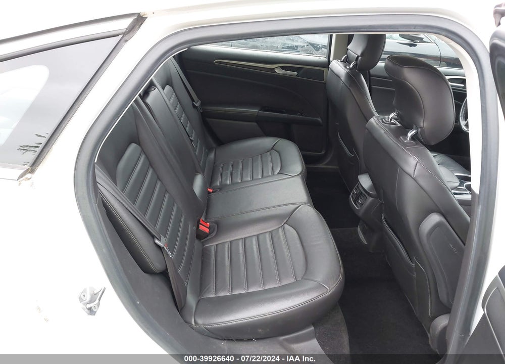 2013 FORD FUSION SE VIN: 3FA6P0HR1DR125979
