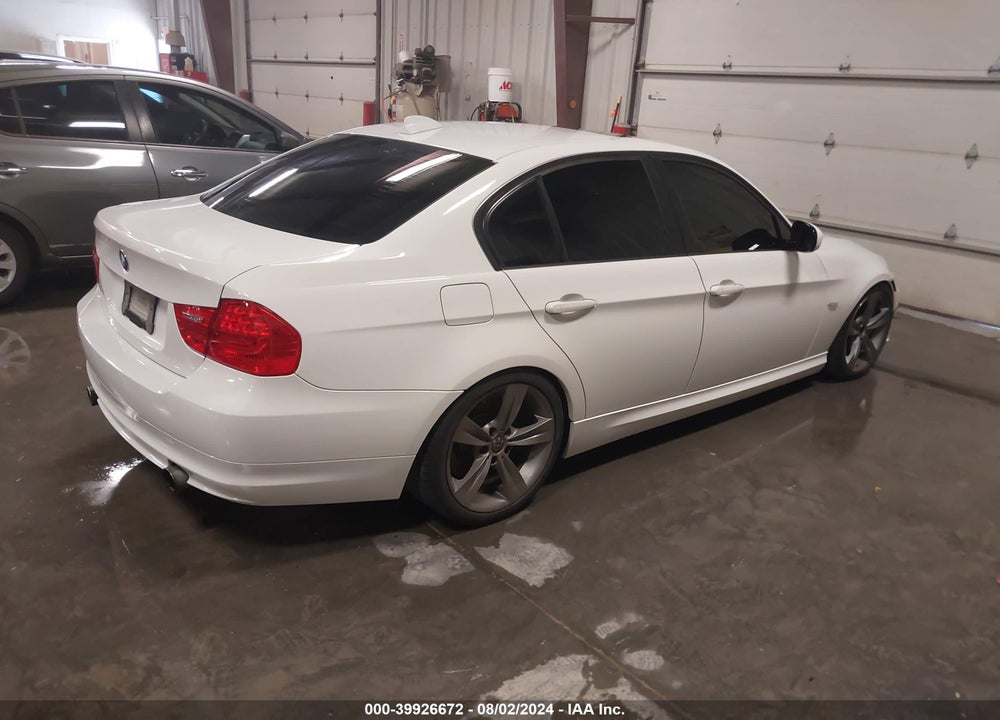 2009 BMW 335I VIN: WBAPM77509NL86865