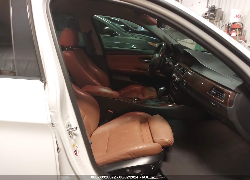 2009 BMW 335I VIN: WBAPM77509NL86865