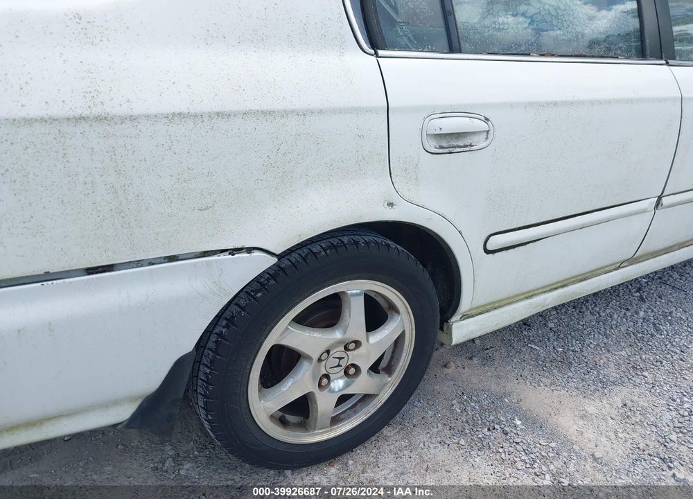 1998 HONDA CIVIC LX VIN: 2HGEJ667XWH510758