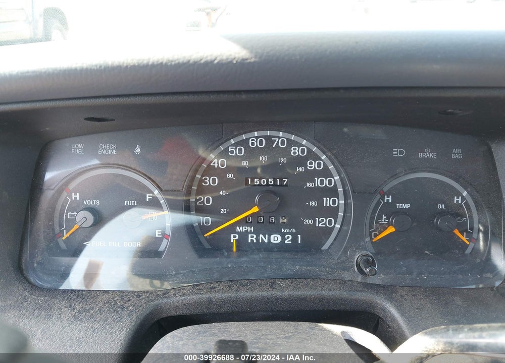 1997 FORD CROWN VICTORIA VIN: 2FALP73W1VX231716