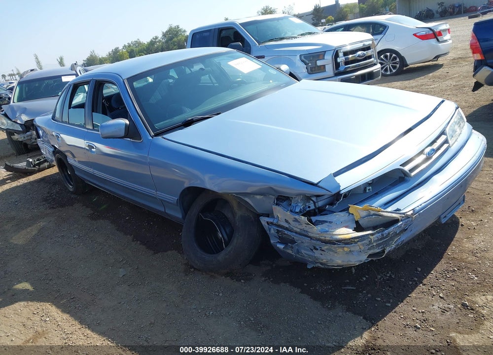 1997 FORD CROWN VICTORIA VIN: 2FALP73W1VX231716