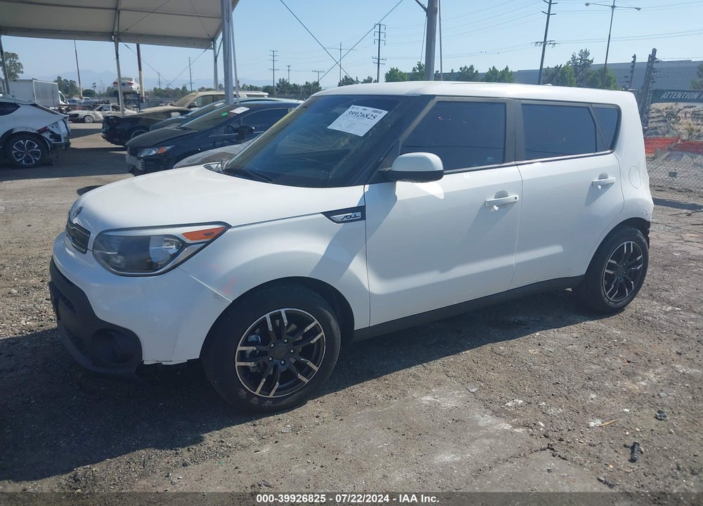 2018 KIA SOUL VIN: KNDJN2A27J7558471