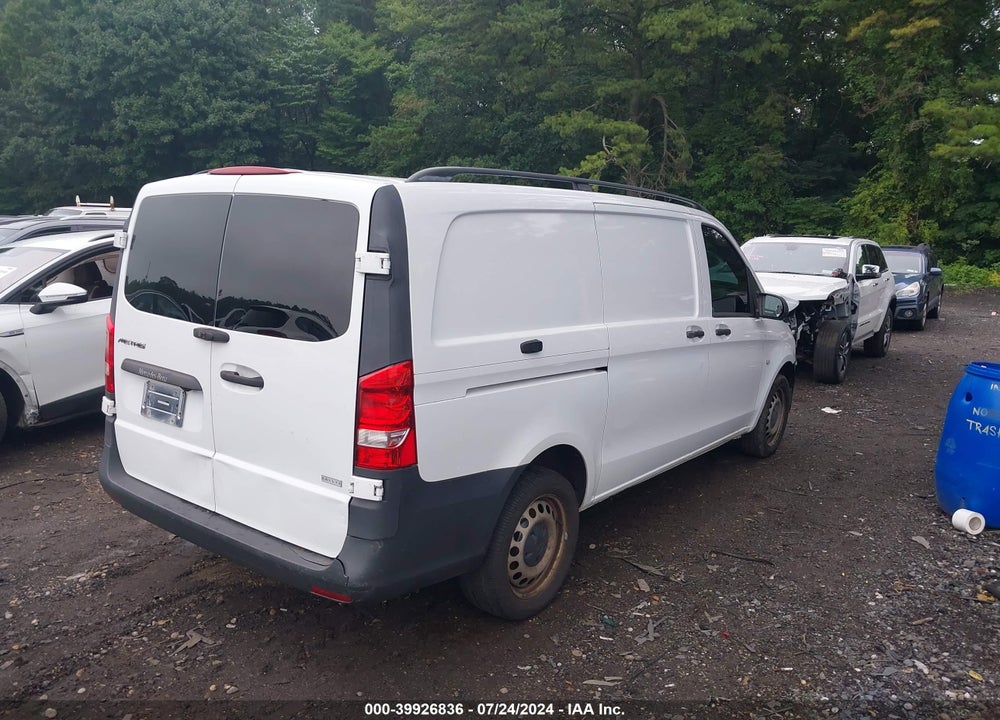 2016 MERCEDES-BENZ METRIS VIN: WD3PG2EA4G3105652