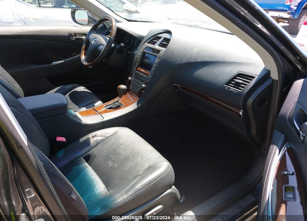 2011 LEXUS ES 350 VIN: JTHBK1EG0B2460277