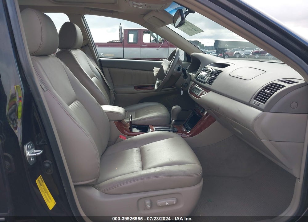 2006 TOYOTA CAMRY XLE VIN: 4T1BE30K86U736128