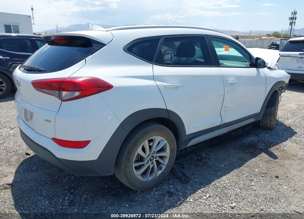 2018 HYUNDAI TUCSON SEL VIN: KM8J3CA48JU767809