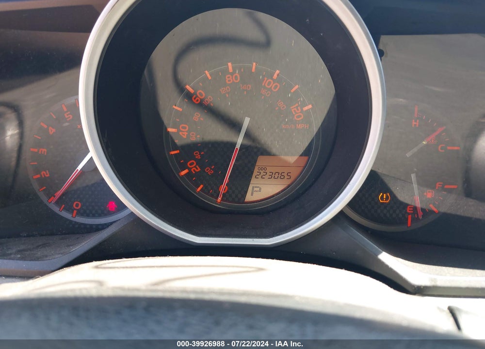 2011 TOYOTA 4RUNNER SR5 V6 VIN: JTEBU5JRXB5050025