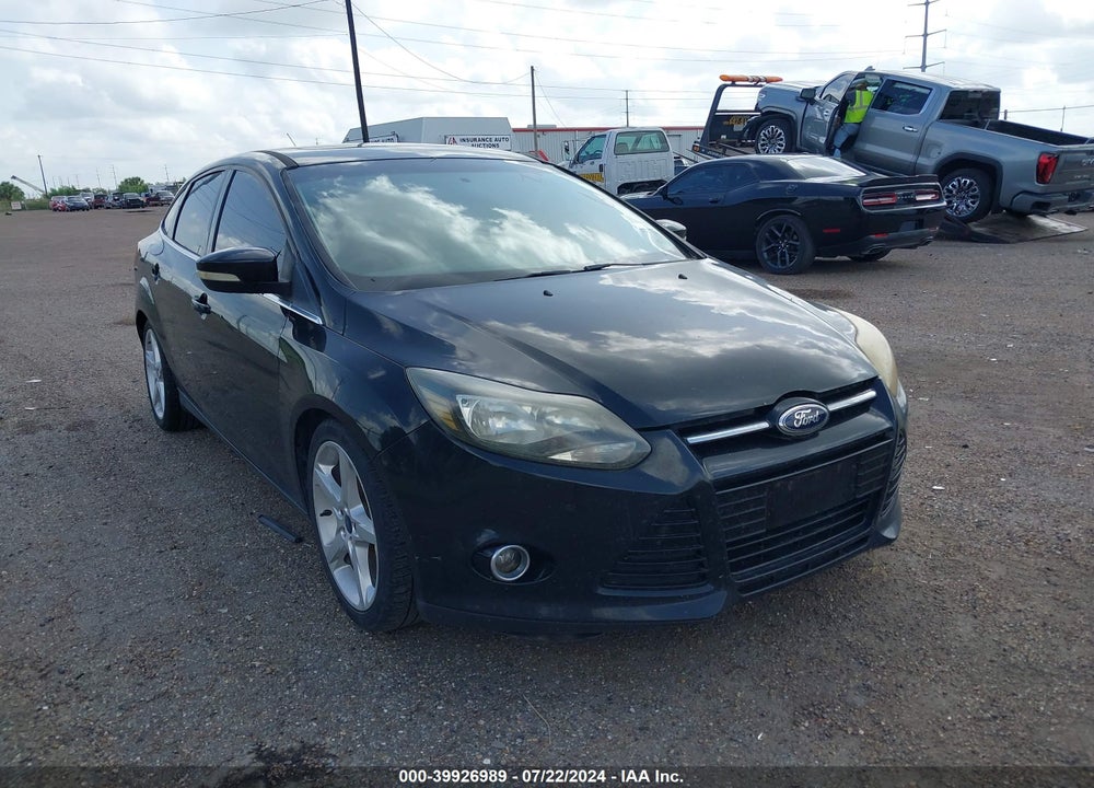 2014 FORD FOCUS TITANIUM VIN: 1FADP3J28EL342225