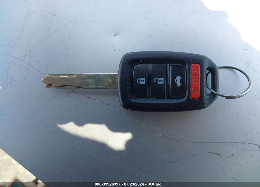 2016 HONDA CIVIC LX VIN: 2HGFC2F5XGH530905