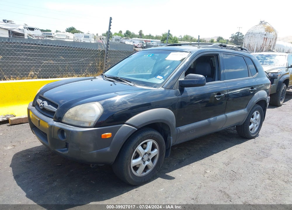 2005 HYUNDAI TUCSON GLS/LX VIN: KM8JN72D55U173622