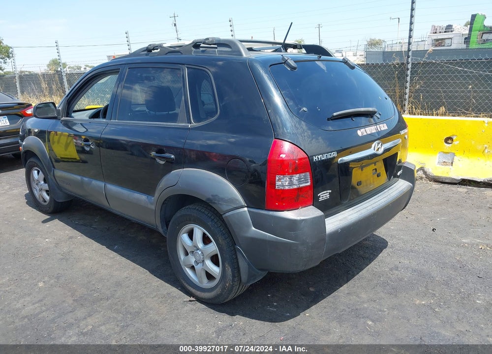 2005 HYUNDAI TUCSON GLS/LX VIN: KM8JN72D55U173622