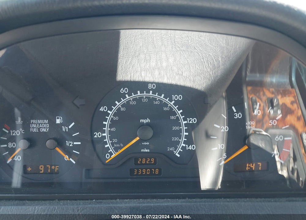 1997 MERCEDES-BENZ C 230 VIN: WDBHA23E0VF520236