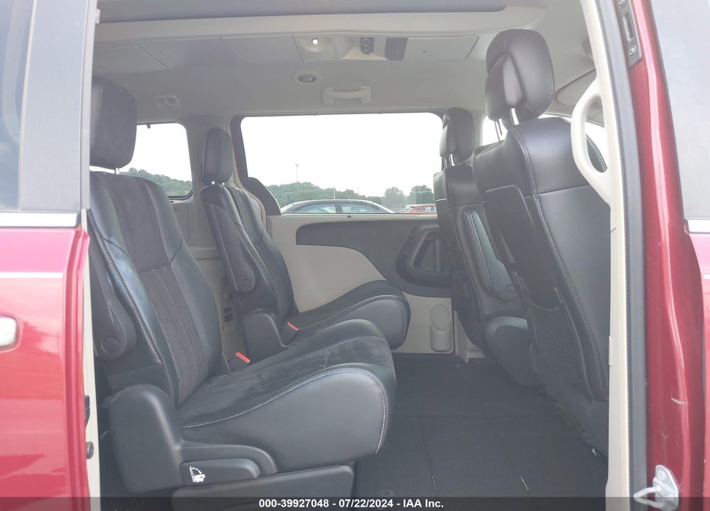 2014 CHRYSLER TOWN & COUNTRY TOURING-L 30TH ANNIVERSARY VIN: 2C4RC1CG4ER408477