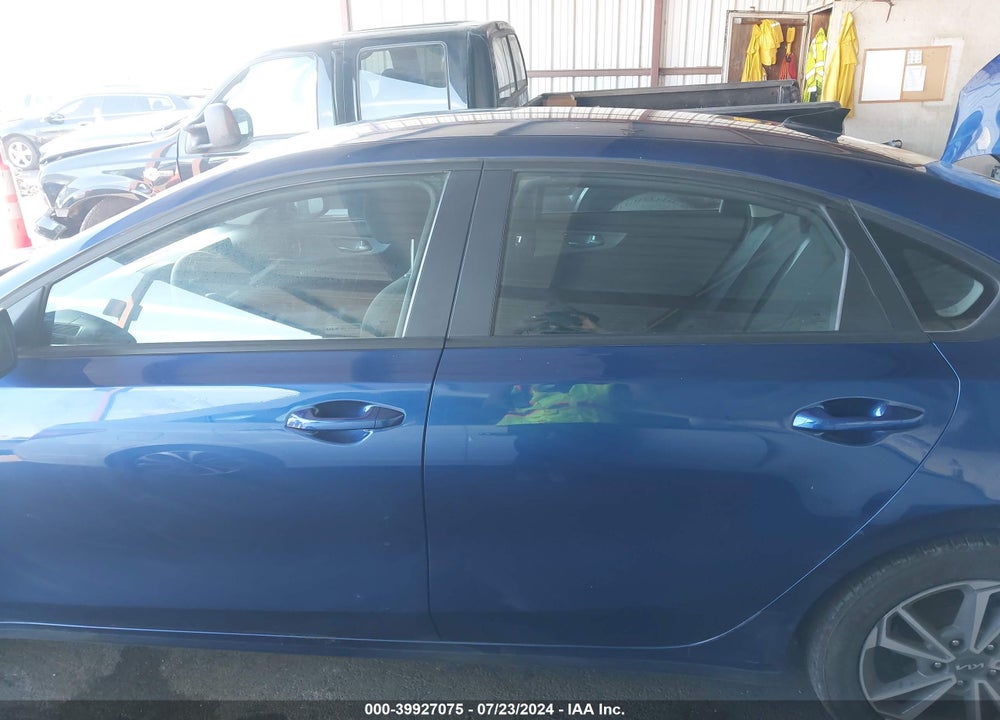 2023 KIA FORTE LXS VIN: 3KPF24AD7PE595945