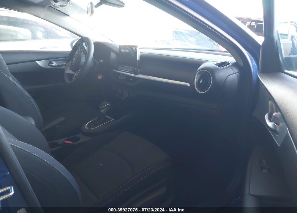 2023 KIA FORTE LXS VIN: 3KPF24AD7PE595945