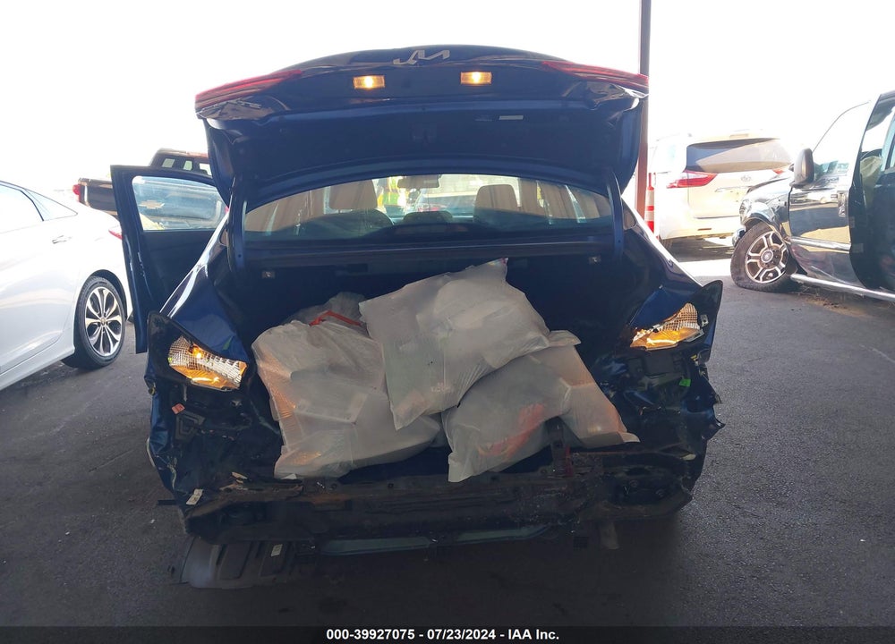 2023 KIA FORTE LXS VIN: 3KPF24AD7PE595945