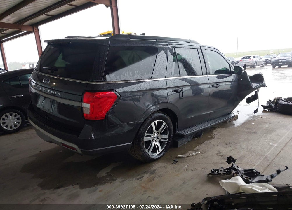 2024 FORD EXPEDITION XLT VIN: 1FMJU1H85REA12889