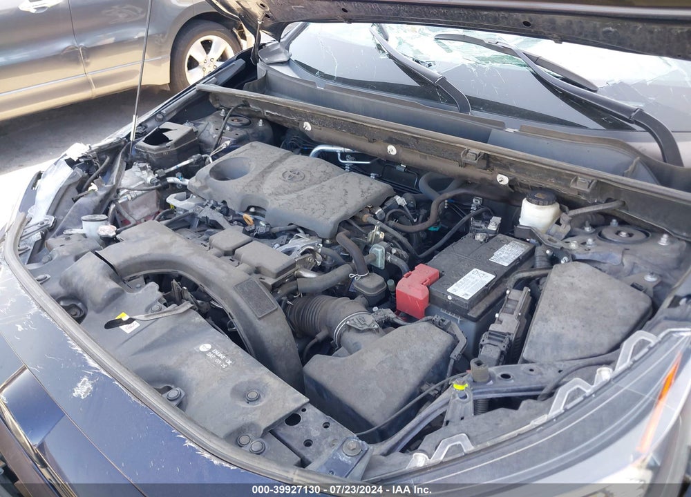 2020 TOYOTA RAV4 XLE VIN: 2T3W1RFV9LC068040