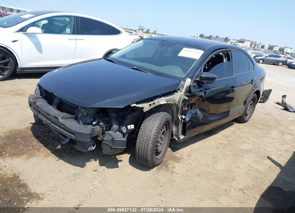 2013 VOLKSWAGEN JETTA 2.0L S VIN: 3VW2K7AJ4DM385937