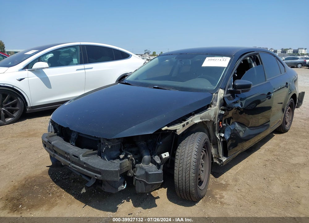 2013 VOLKSWAGEN JETTA 2.0L S VIN: 3VW2K7AJ4DM385937
