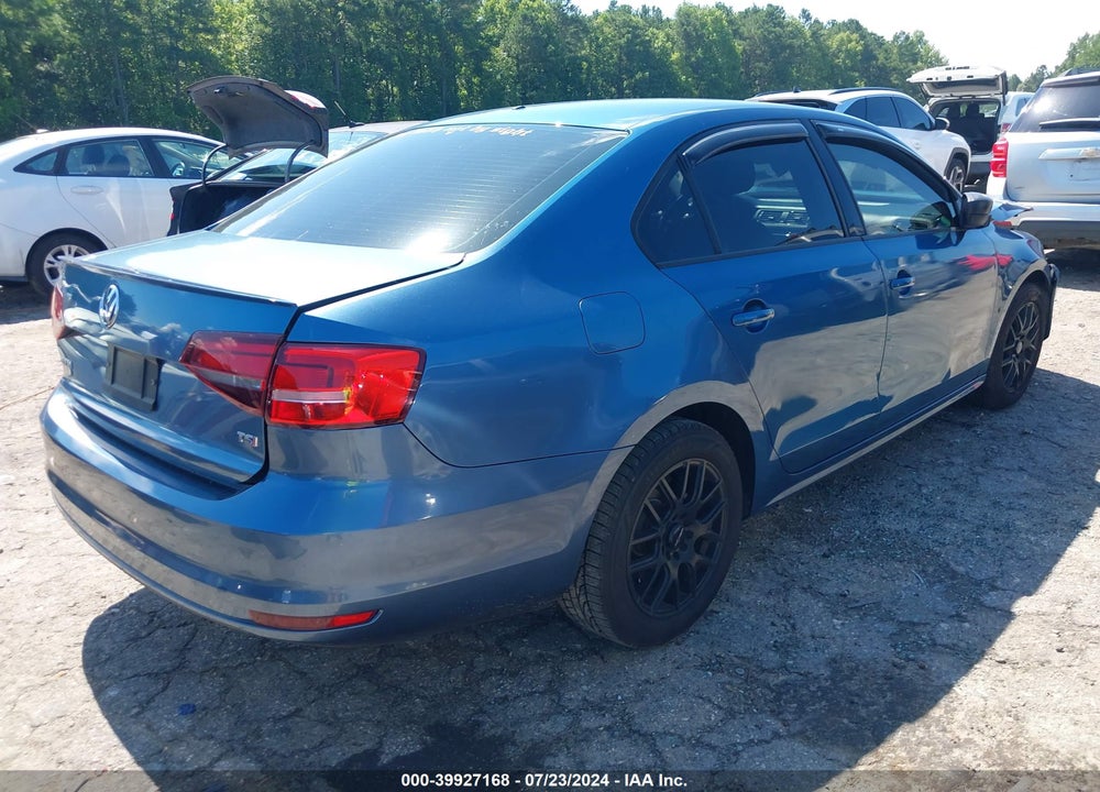 2015 VOLKSWAGEN JETTA 2.0L S VIN: 3VW2K7AJXFM211101