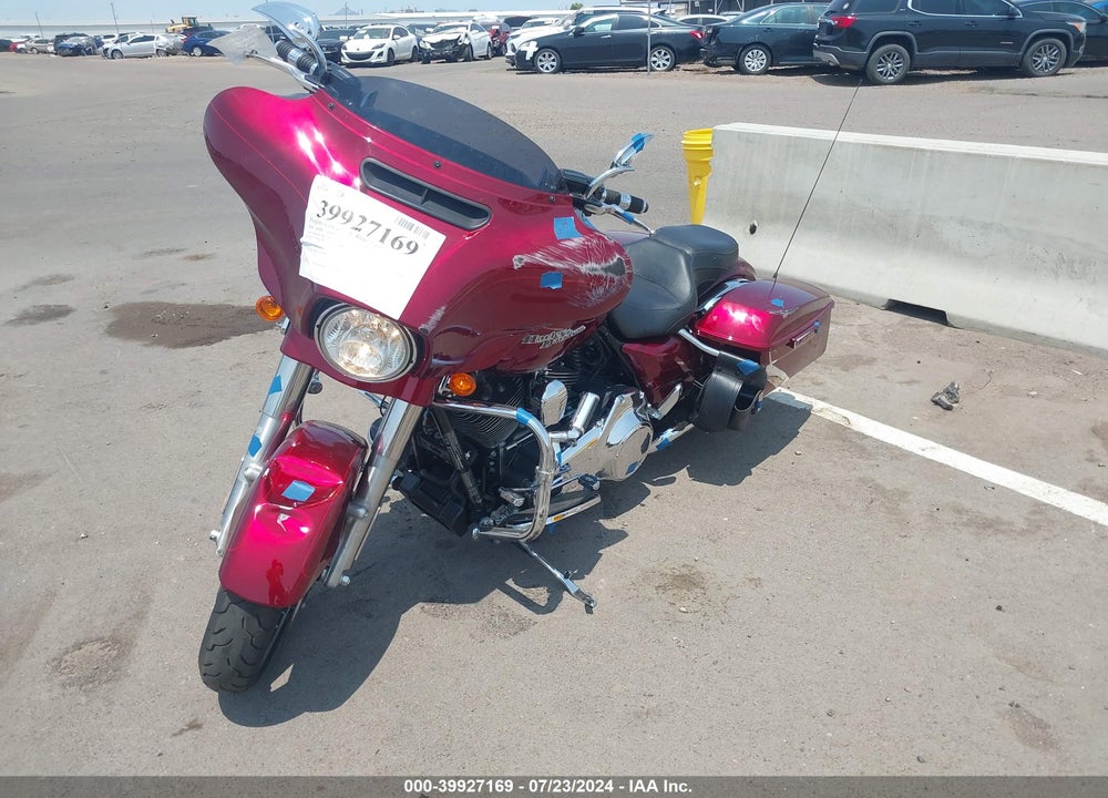 2016 HARLEY-DAVIDSON FLHXS STREET GLIDE SPECIAL VIN: 1HD1KRM31GB623969