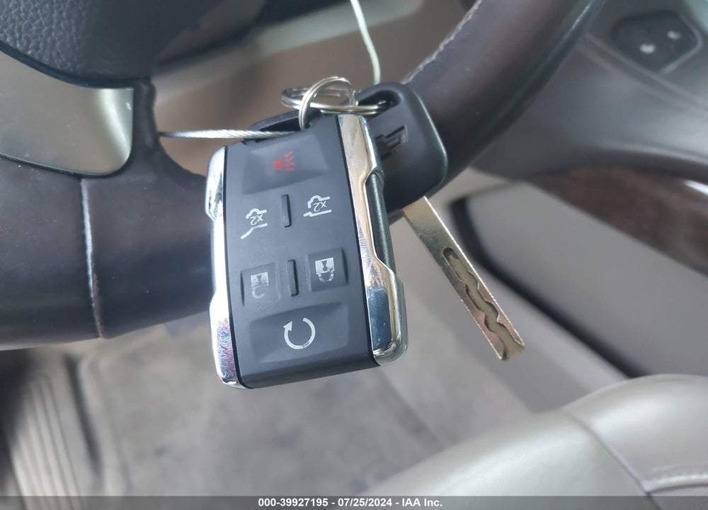 2015 CHEVROLET TAHOE LT VIN: 1GNSCBKC4FR276664