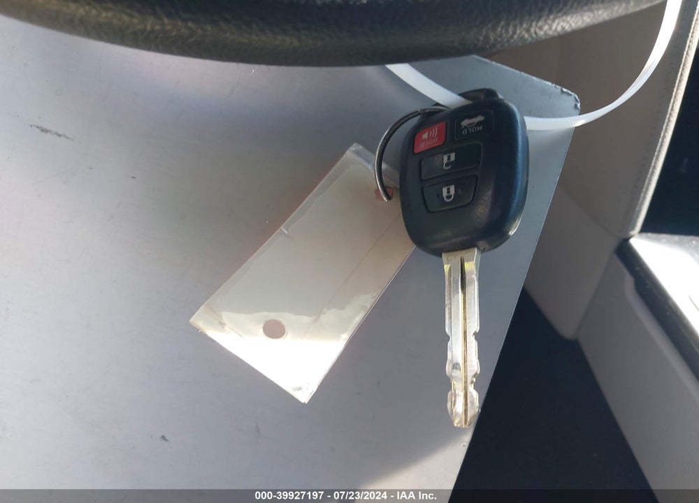 2012 TOYOTA CAMRY LE VIN: 4T1BF1FK2CU043205