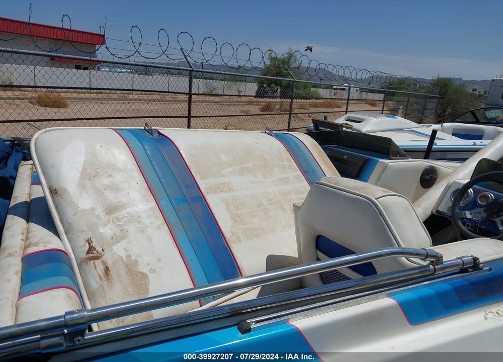 1990 COMMANDER BOAT TRAILER VIN: 00000C0J21450F090