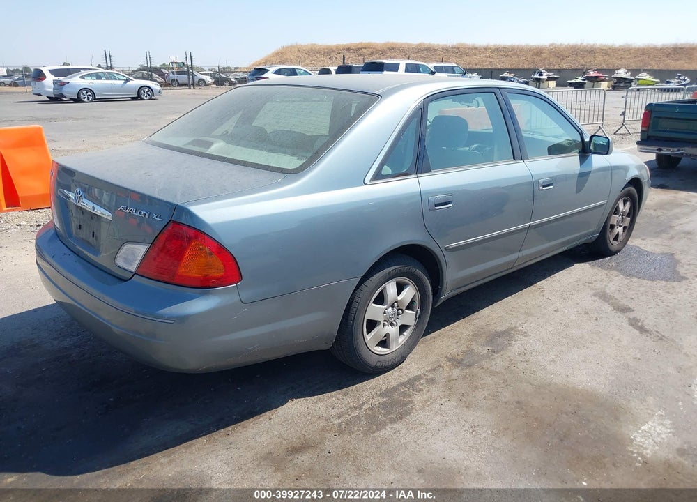 2001 TOYOTA AVALON XL VIN: 4T1BF28B31U117912