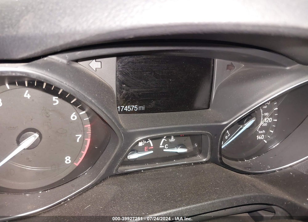 2017 FORD ESCAPE SE VIN: 1FMCU0GD5HUD11997