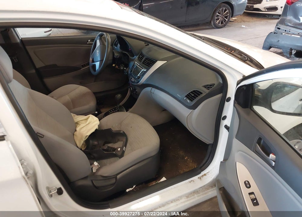 2017 HYUNDAI ACCENT SE VIN: KMHCT4AE8HU319376