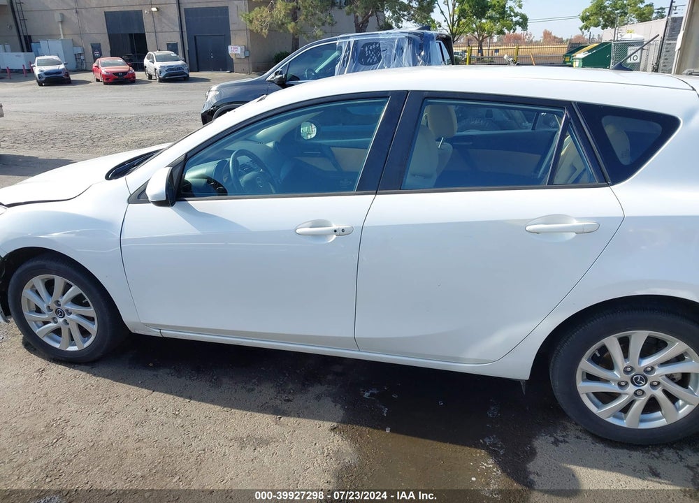 2013 MAZDA 3 I TOURING VIN: JM1BL1LP0D1817645