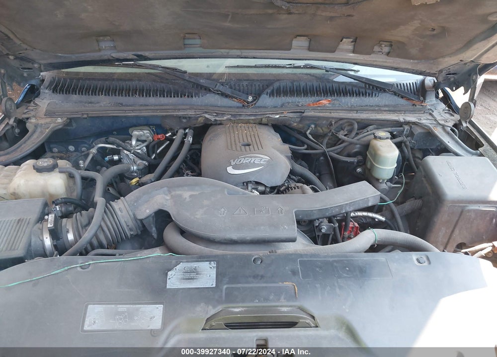 2002 CHEVROLET TAHOE LT VIN: 1GNEK13Z12J179332