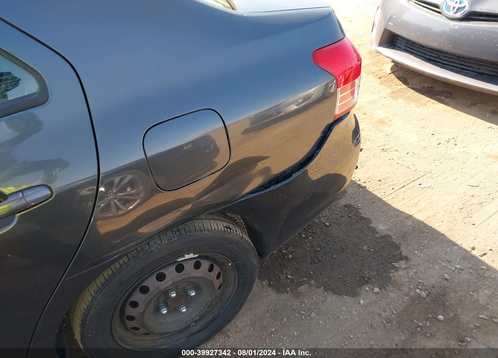 2010 TOYOTA YARIS VIN: JTDBT4K36A1376146